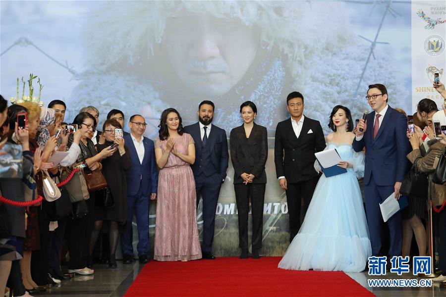 (國際·圖文互動)(2)中哈合拍影片《音樂家》在哈薩克斯坦首映