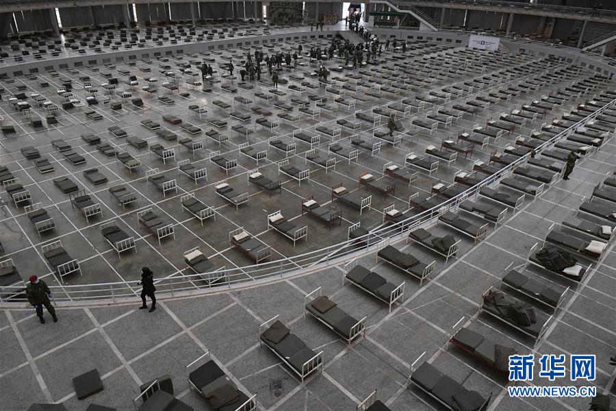 (國(guó)際疫情)(4)塞爾維亞在中國(guó)專(zhuān)家建議下建方艙醫(yī)院