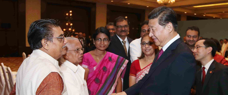 習(xí)近平會見印度友好人士、友好團體代表并頒發(fā)和平共處五項原則友誼獎