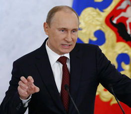 內(nèi)憂外患，普京強勢展示自信