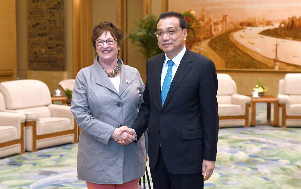 李克強(qiáng)會(huì)見(jiàn)德國(guó)總理特別代表、經(jīng)濟(jì)和能源部長(zhǎng)齊普里斯