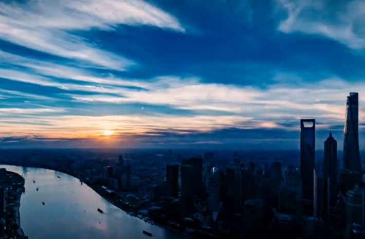 這一刻，瞰上海