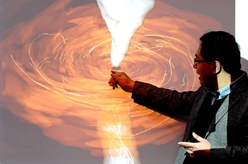 人類首次“看見”的那個黑洞，有了偏振圖像